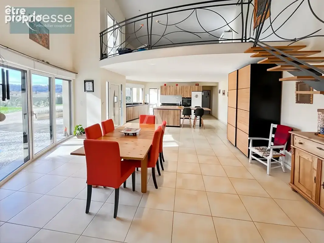 Belle propriété contemporaine - photo 3