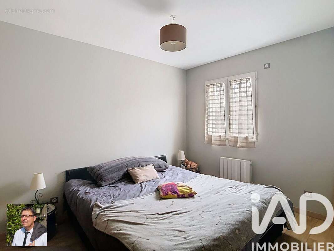 Photo 5 - Maison à VILLENEUVE-LE-ROI