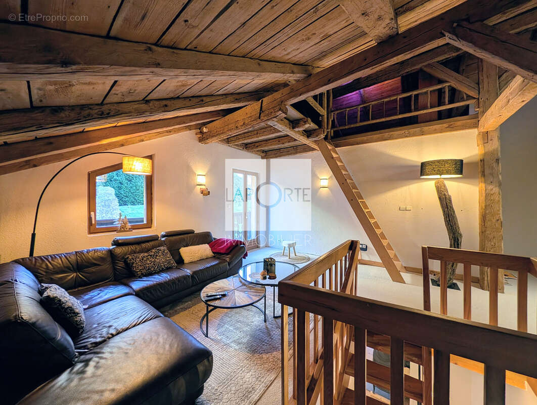 Maison à BONNEVILLE