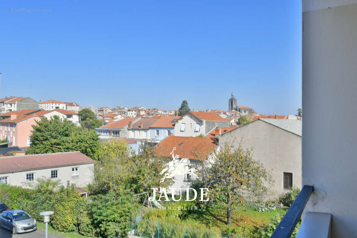 Appartement à CLERMONT-FERRAND