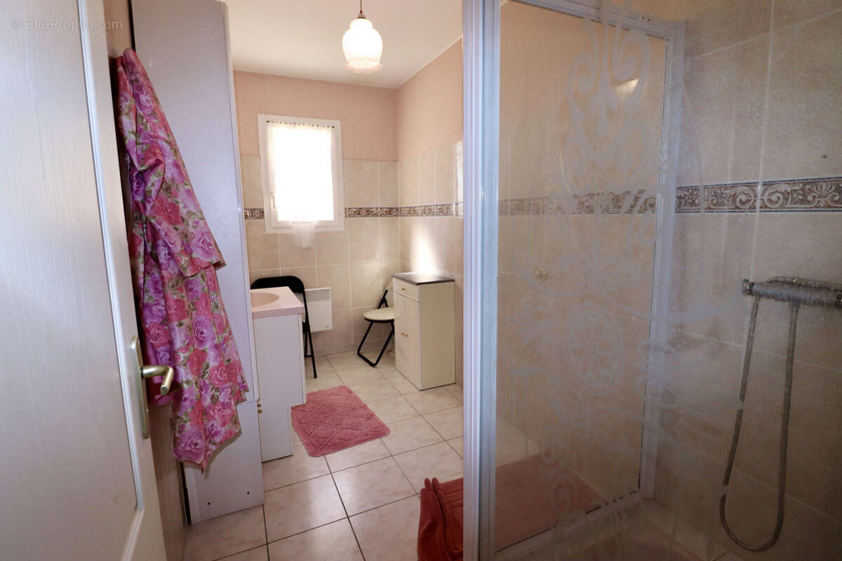 Maison 110 m2 17132 Meschers sur Gironde - photo 10