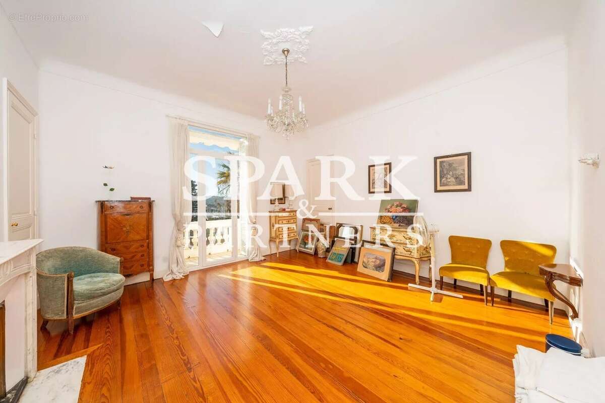 Maison à BEAULIEU-SUR-MER