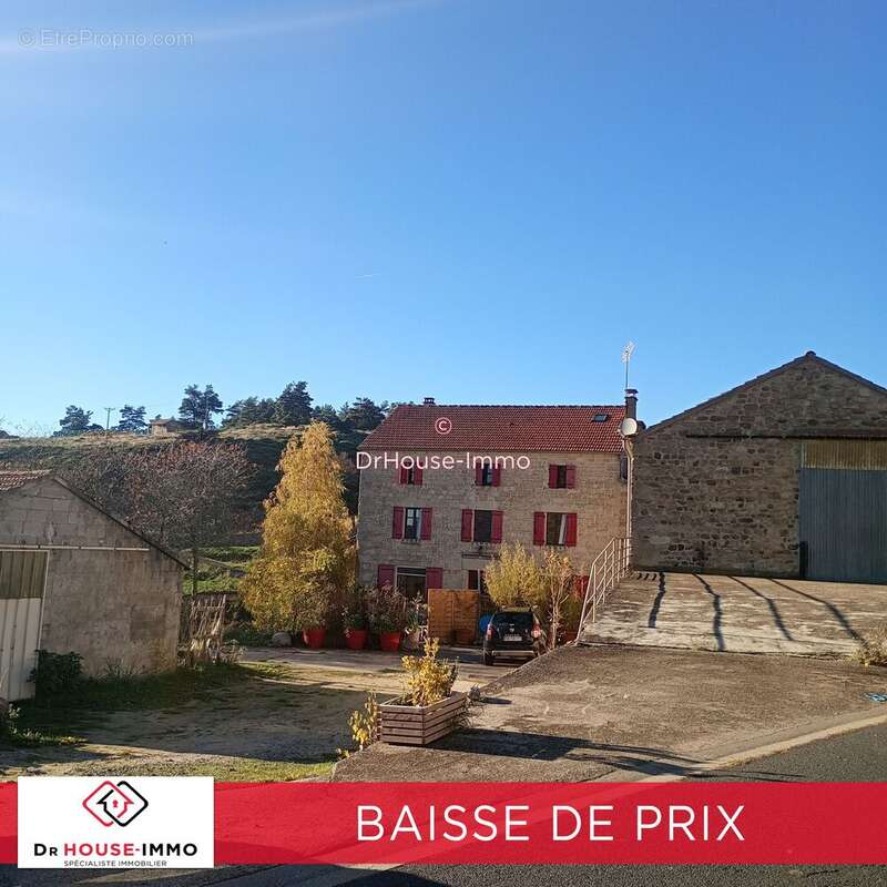 Maison à SAINT-CHRISTOPHE-D'ALLIER