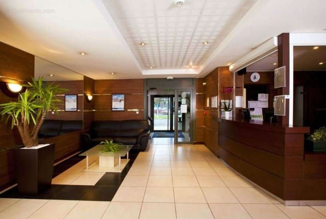 INVESTISSEMENT LOCATIF  LE BLANC-MESNIL  Résidence Affaires Logely Blanc-Mesnil - 6,24 % de rentabilité - photo 7