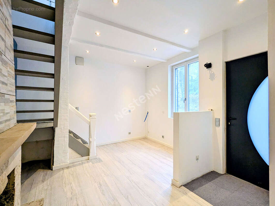 Maison à PONTAVERT