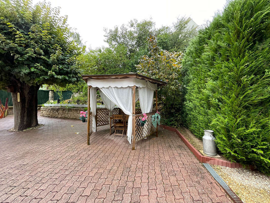 Maison à GUILLERVAL