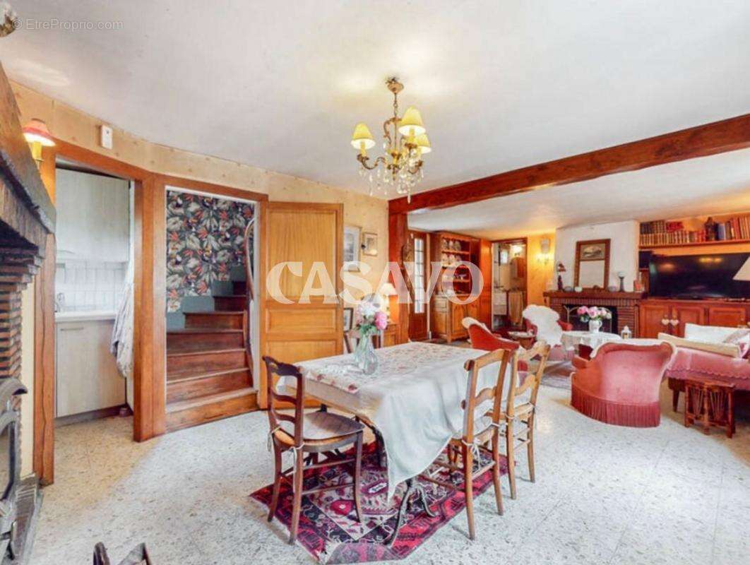 Maison à ROMESCAMPS