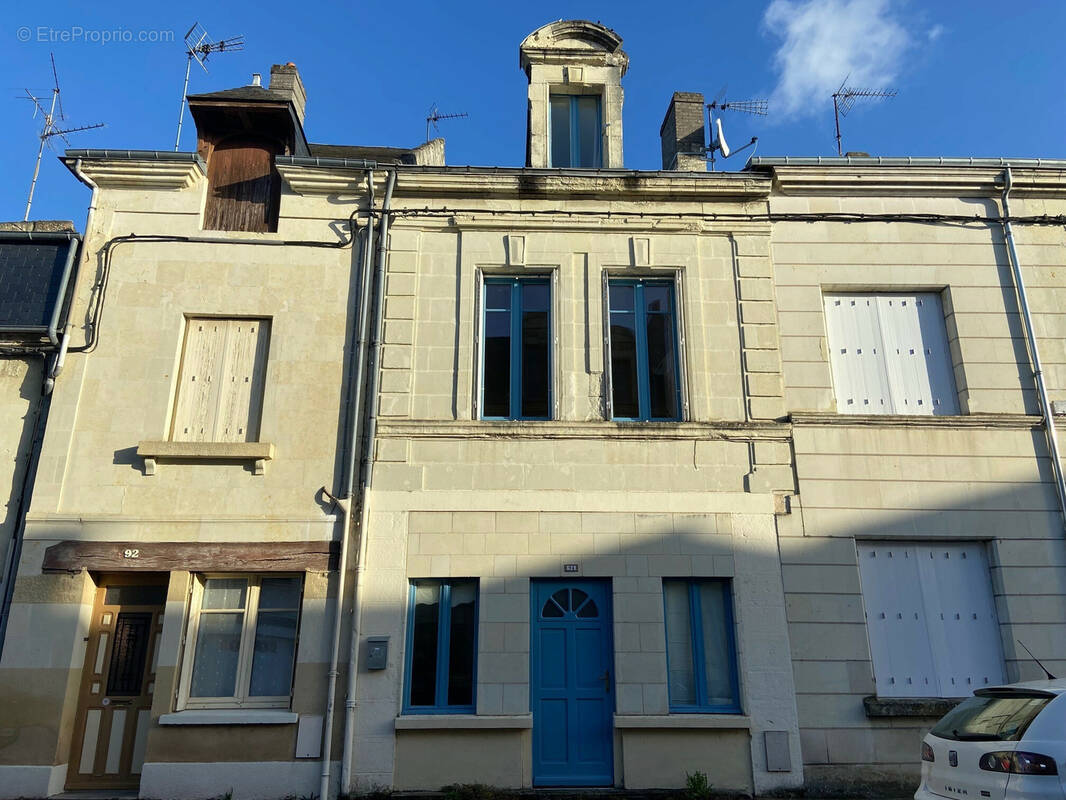 Maison à CHINON