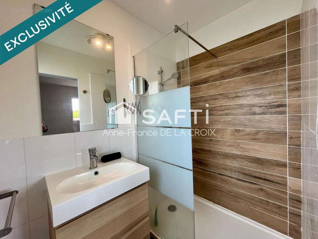 Photo 9 - Maison à LE HAILLAN