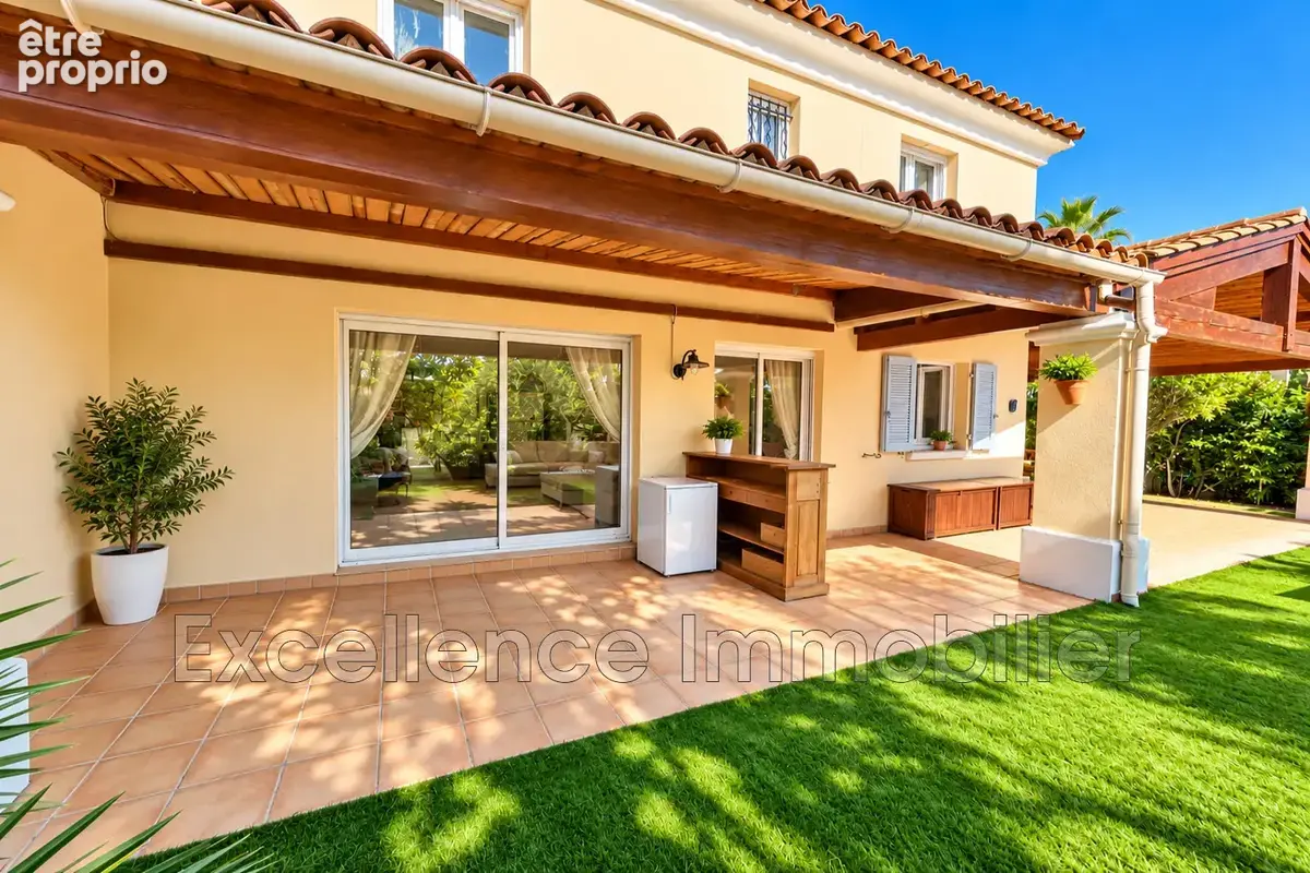 Maison 4 pièces 101 m² à vendre à Sainte-Maxime (83120) - photo 4