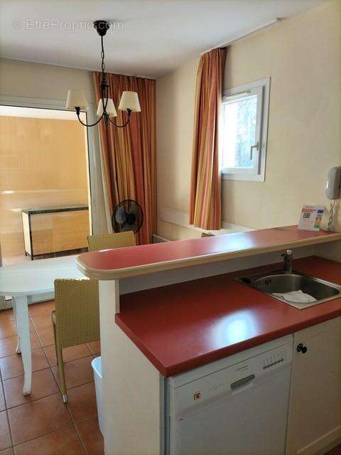 Vente appartement T2 - résidence de tourisme classée Pierre et Vacances  à Mallemort - photo 3