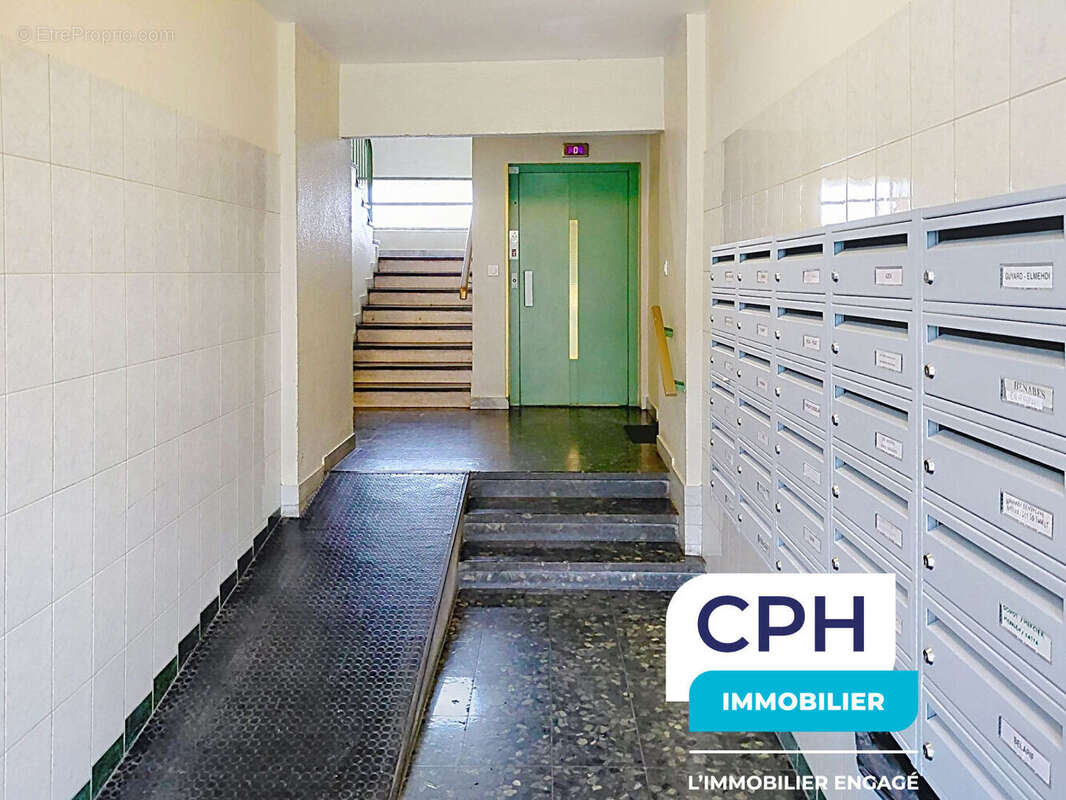 Appartement à AUBERVILLIERS