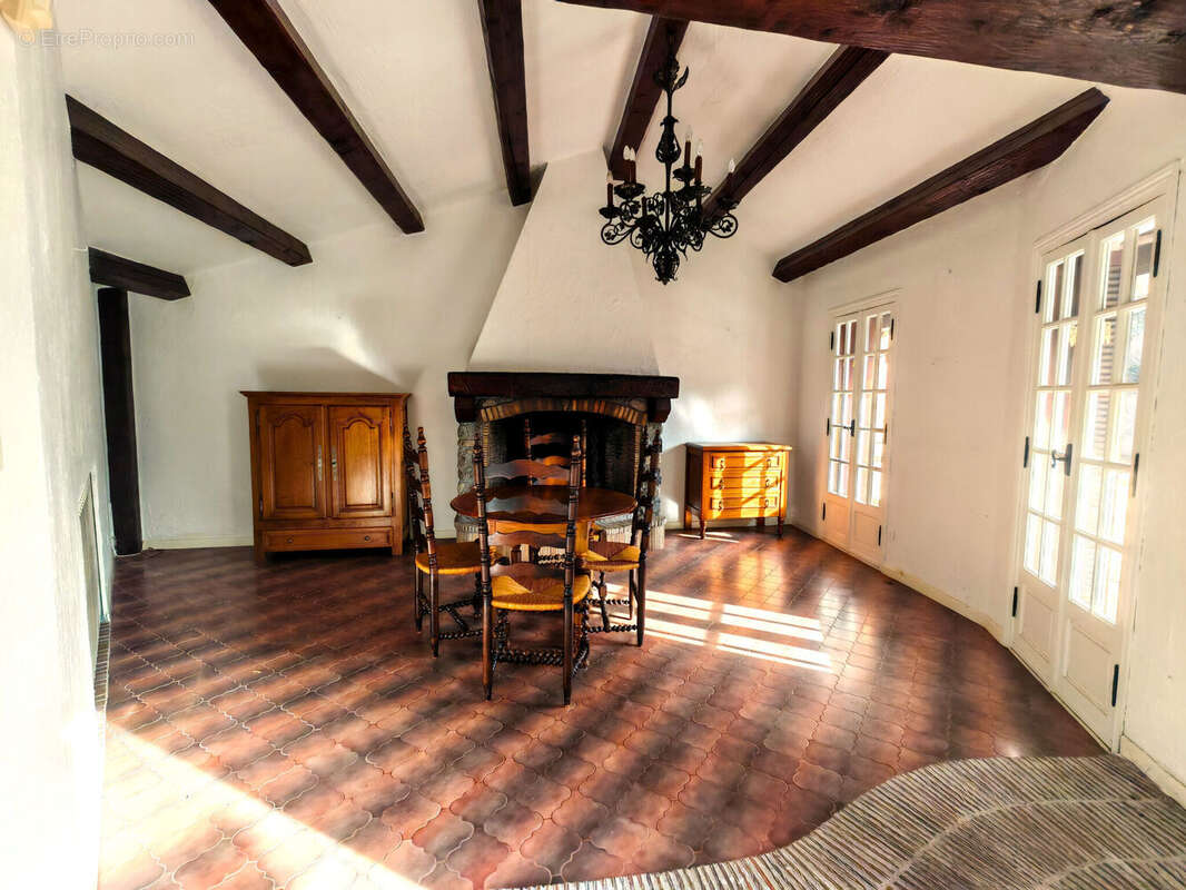 Photo 3 - Appartement à SAINT-MARTIN-VESUBIE