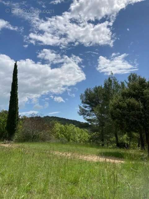 Maison à CHATEAUDOUBLE