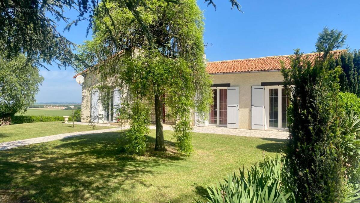 Maison à NIORT