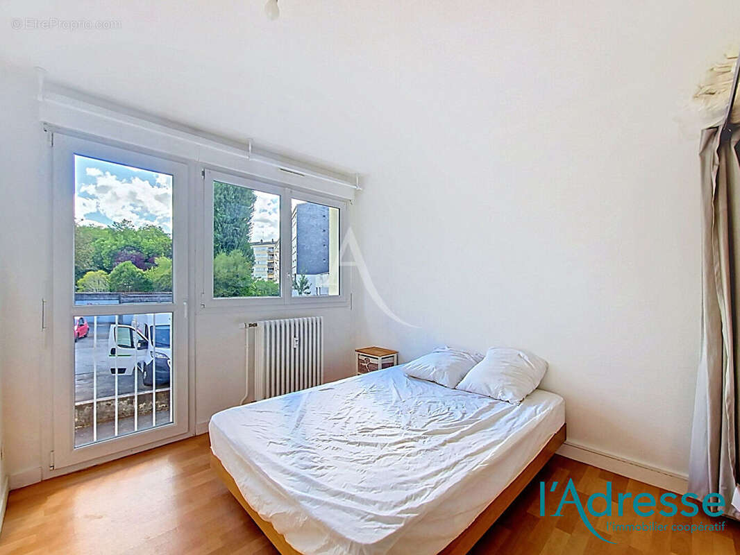 Appartement Laval 2 pièce(s) 40 m2 - photo 6