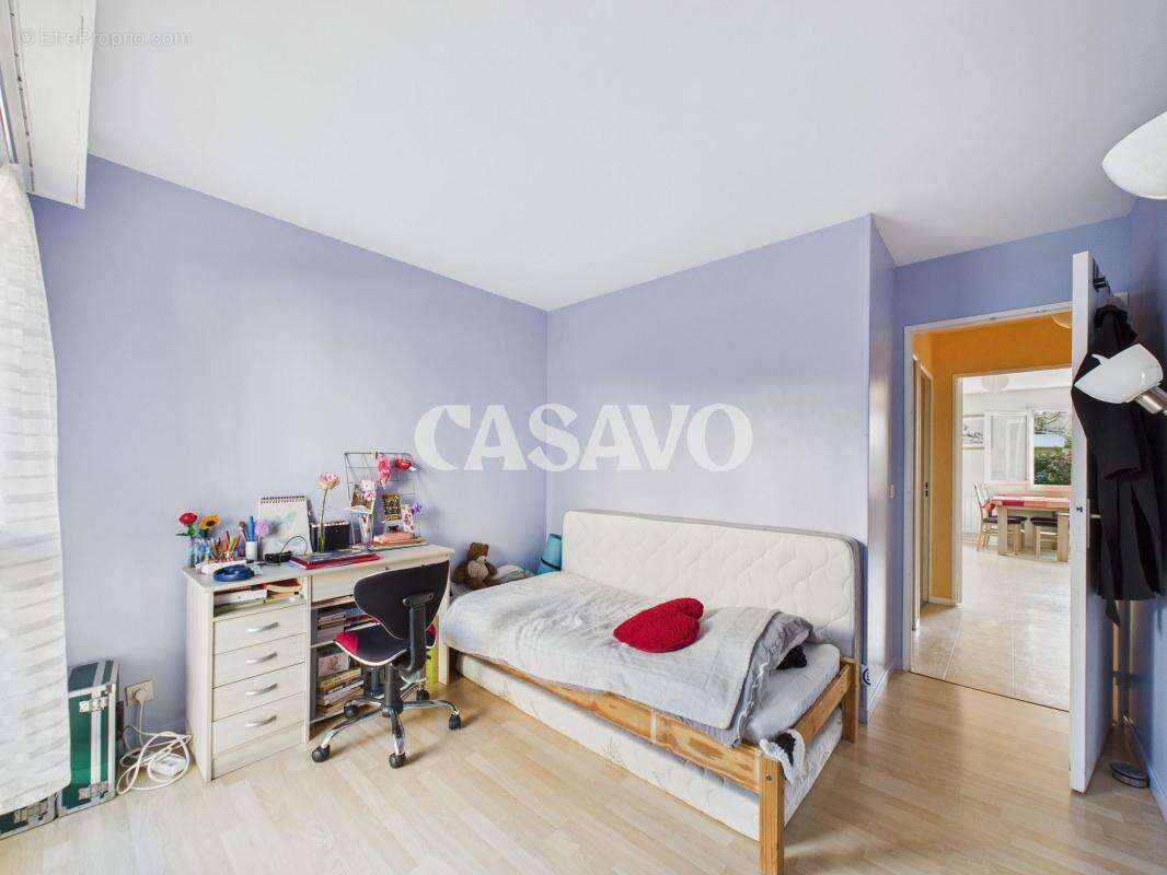 Appartement à BEAUCHAMP