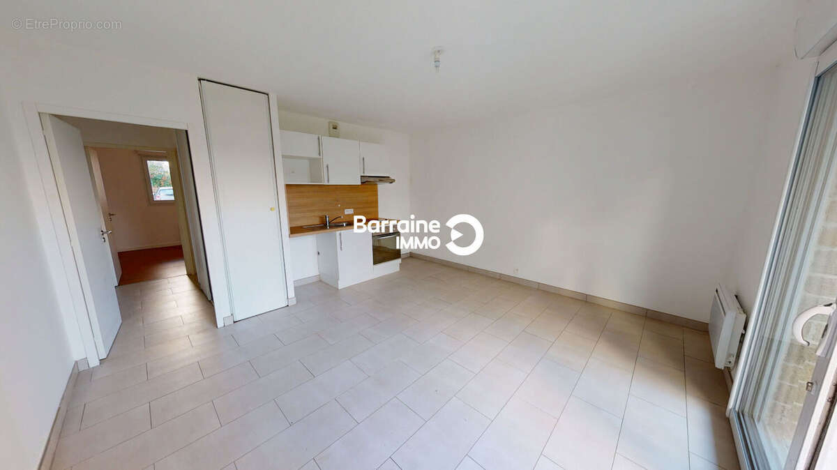 Appartement à PLOUGUERNEAU