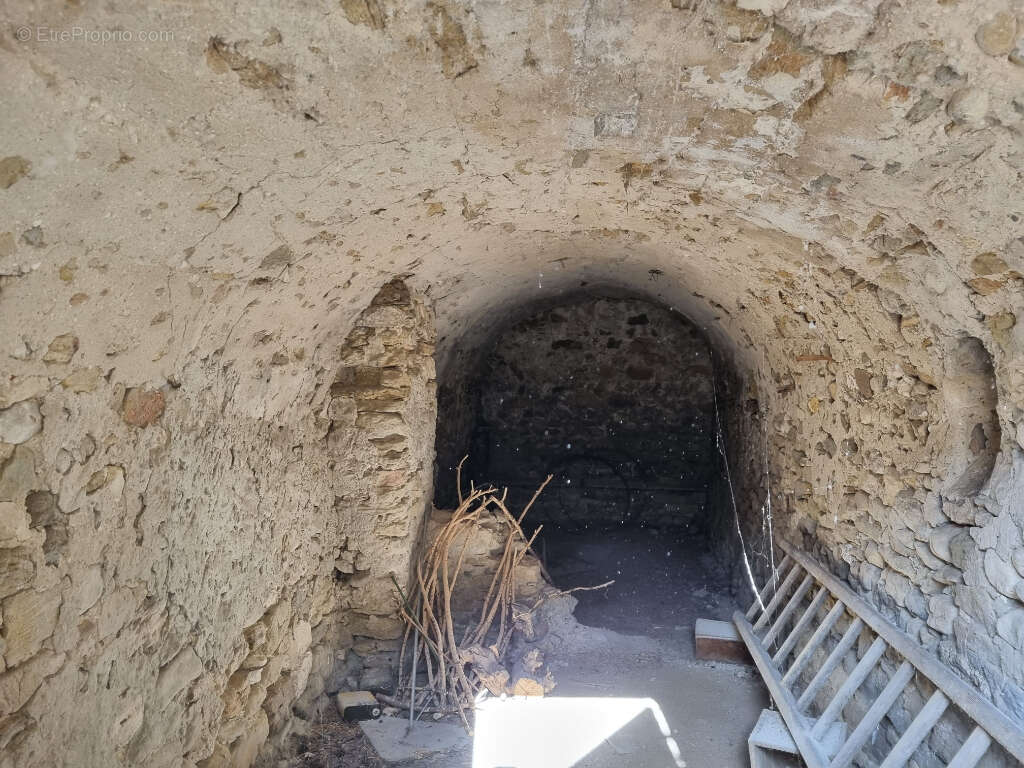 Maison de village à rénover - photo 3