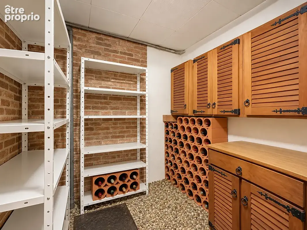 Maison familiale avec piscine, 4 chambres et sous-sol Lyon 9e / Saint-Rambert - photo 15