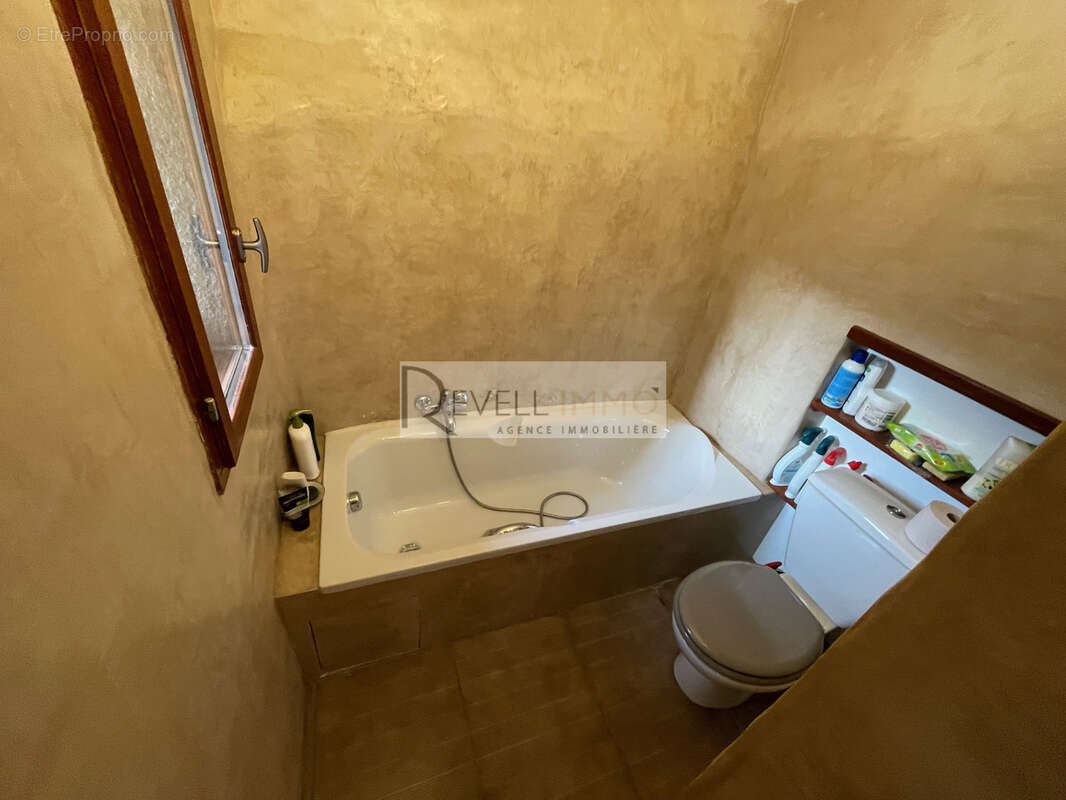 Appartement à UTELLE