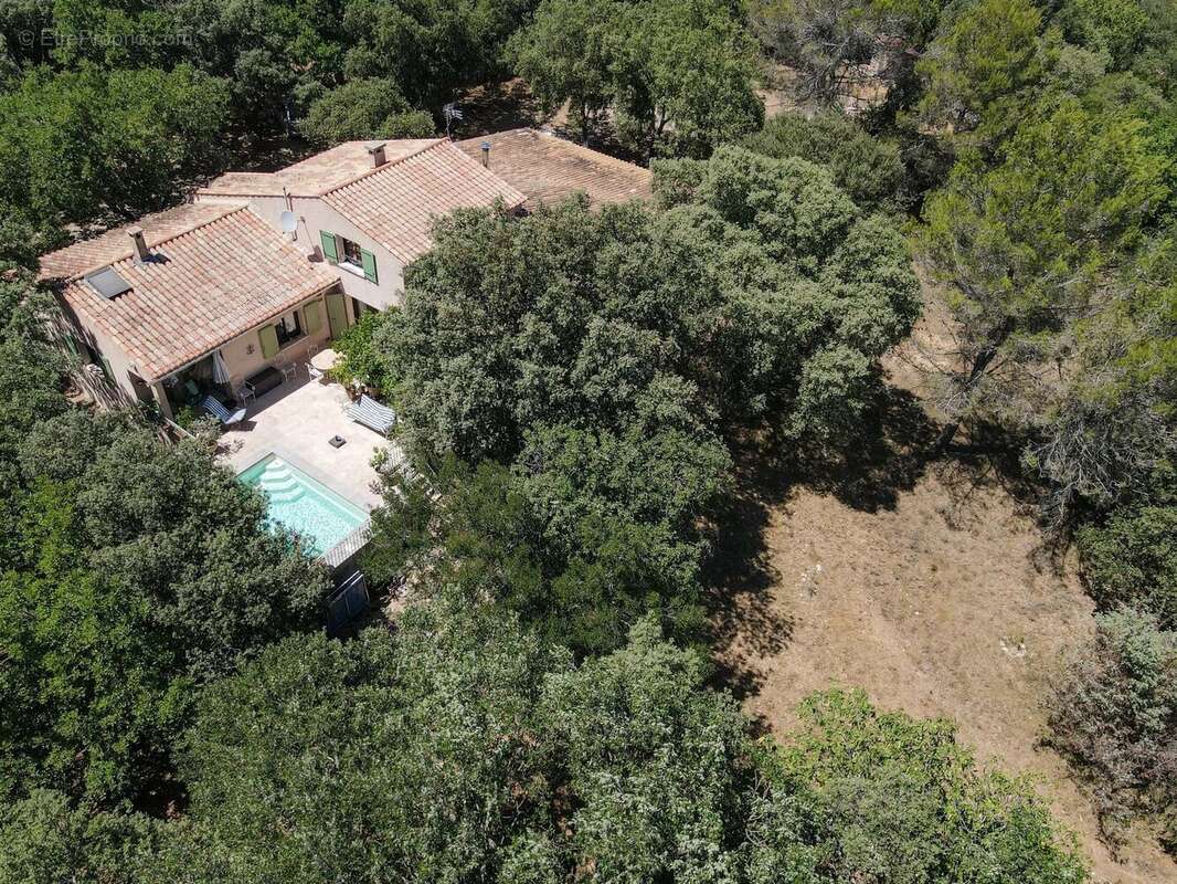 Maison méridionale de 175 m² située à 8 km d'Uzès - photo 3