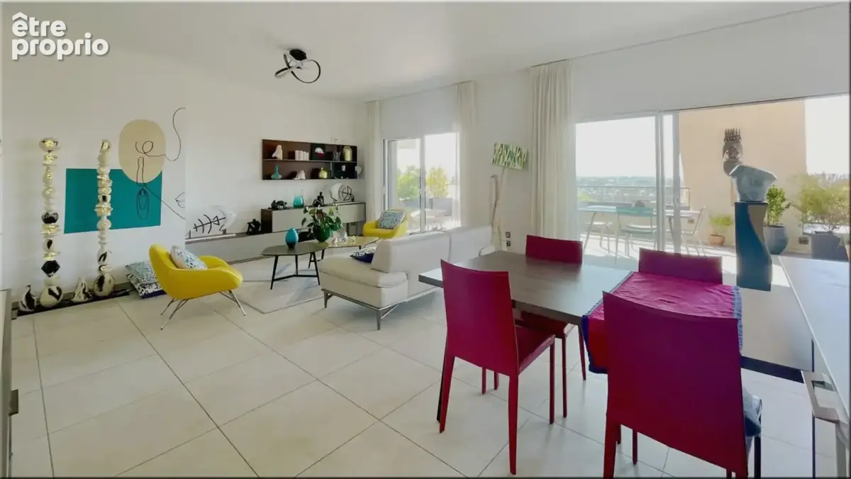 Appartement à vendre 4 pièces DIVONNE LES BAINS (01) – Résidence Le Stallion Élégance, terrasse panoramique et vue Mont Blanc - photo 2