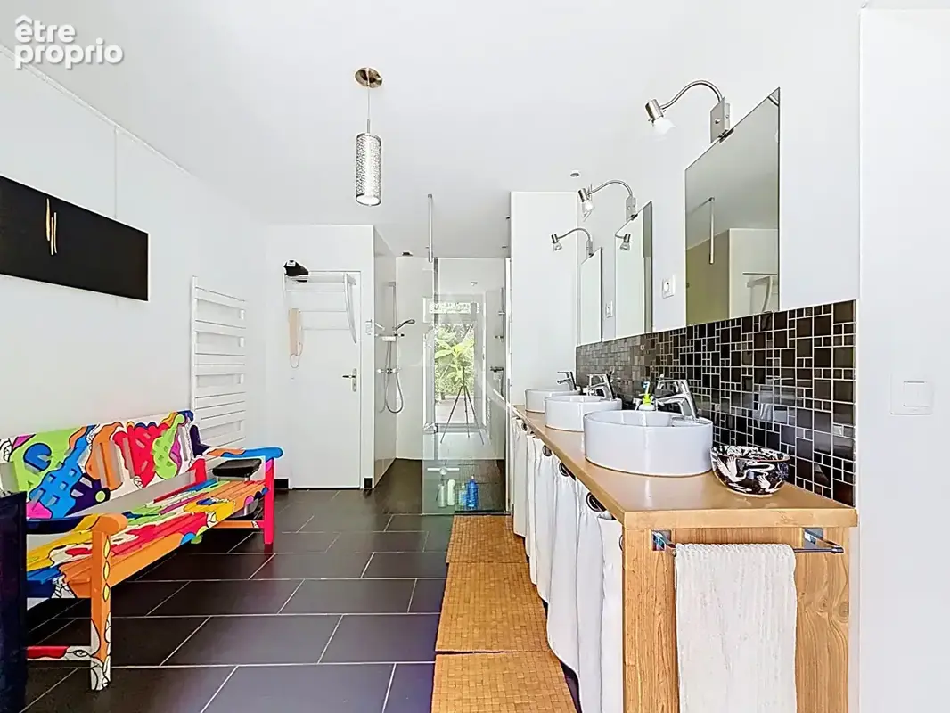 Maison de campagne avec piscine, dépendance et potentiel chambre d'hotes à La Pouëze - photo 12
