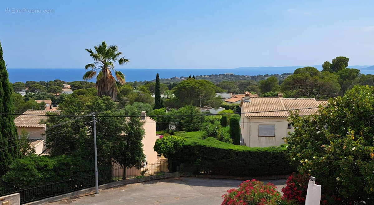 Maison à SAINT-RAPHAEL