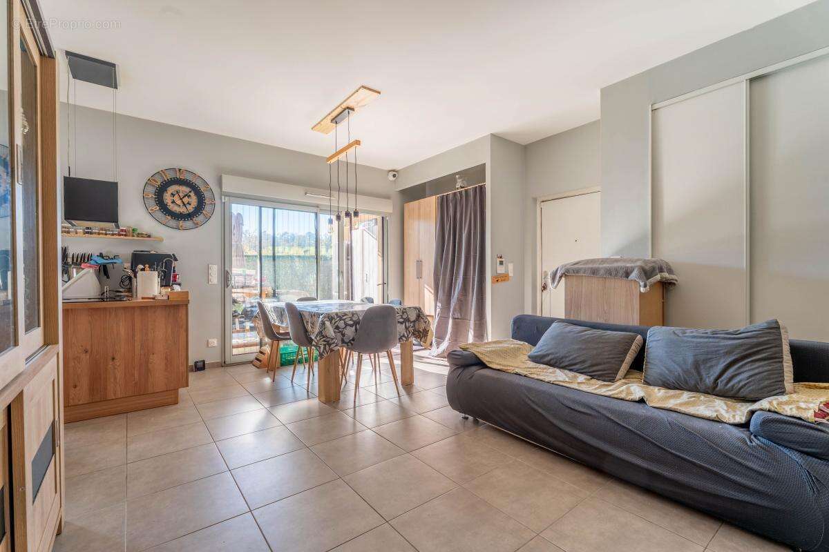 Appartement à SAIN-BEL