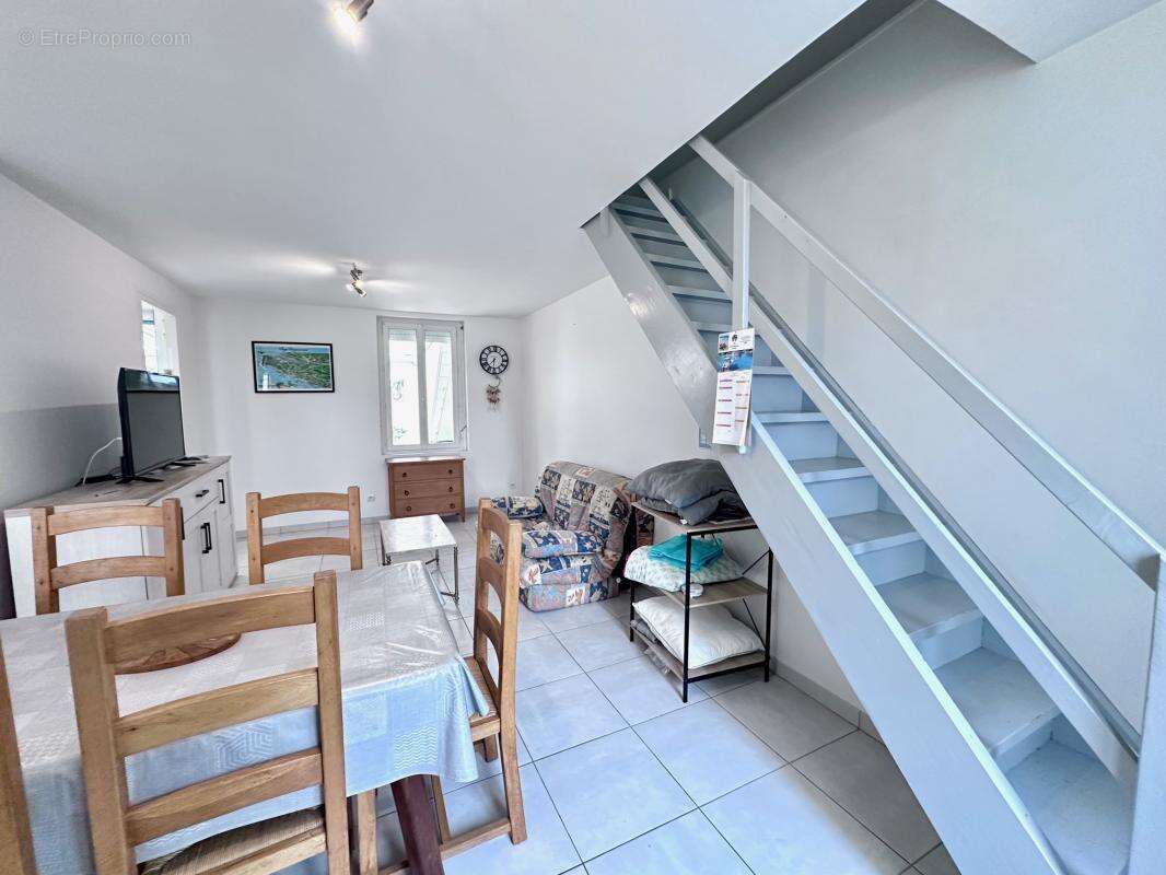 Maison à SAINT-GEORGES-DE-DIDONNE