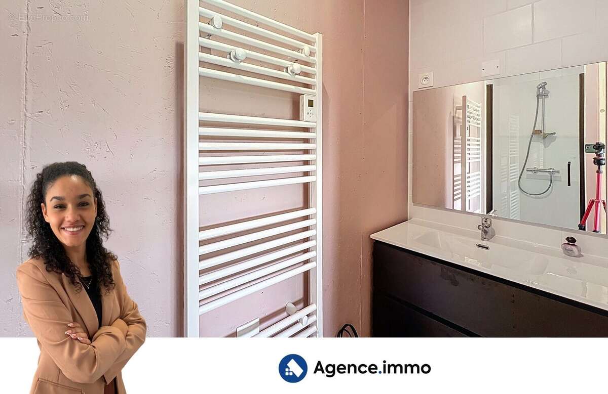 Maison à SAINT-BONNET-SUR-GIRONDE