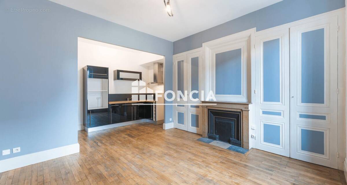Appartement à VILLEURBANNE