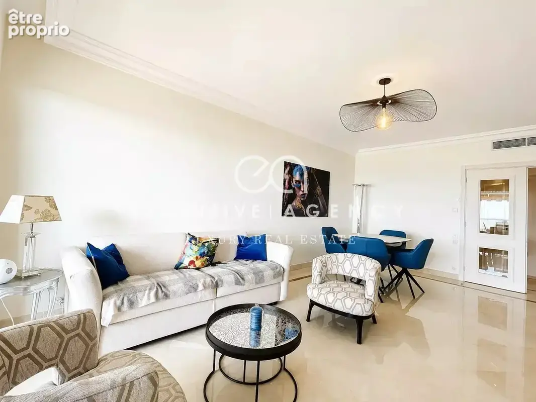 Golfe Juan, superbe 3 pièces 66m² avec terrasse et vue mer dans une résidence de prestige - photo 5
