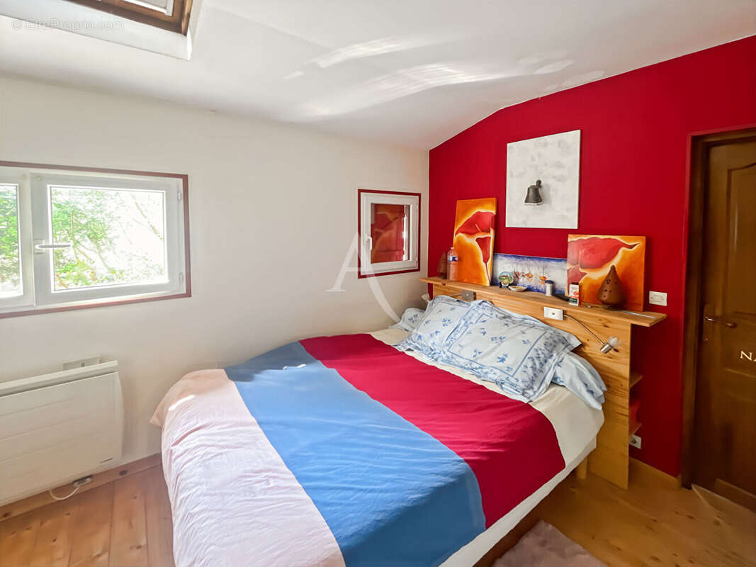 Maison à LES MUREAUX