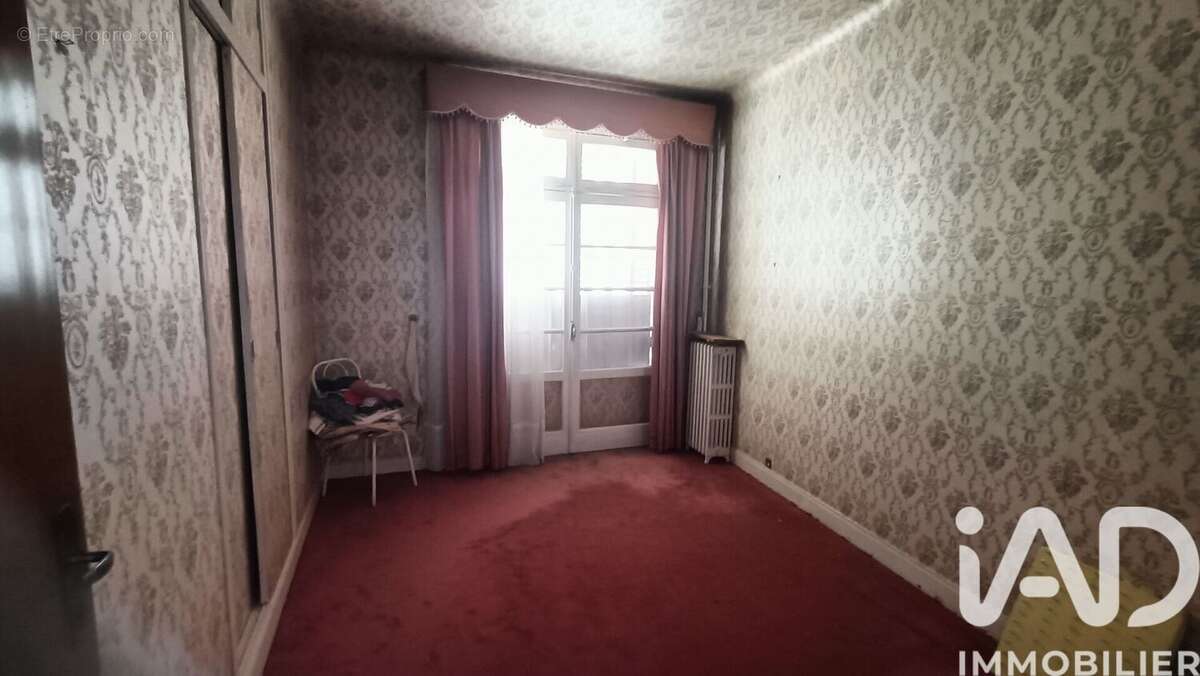 Maison 400 m² à Bessines-Sur-Gartempe  - photo 7