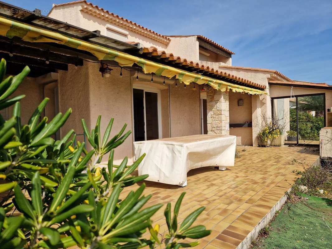 Maison à SAINT-RAPHAEL