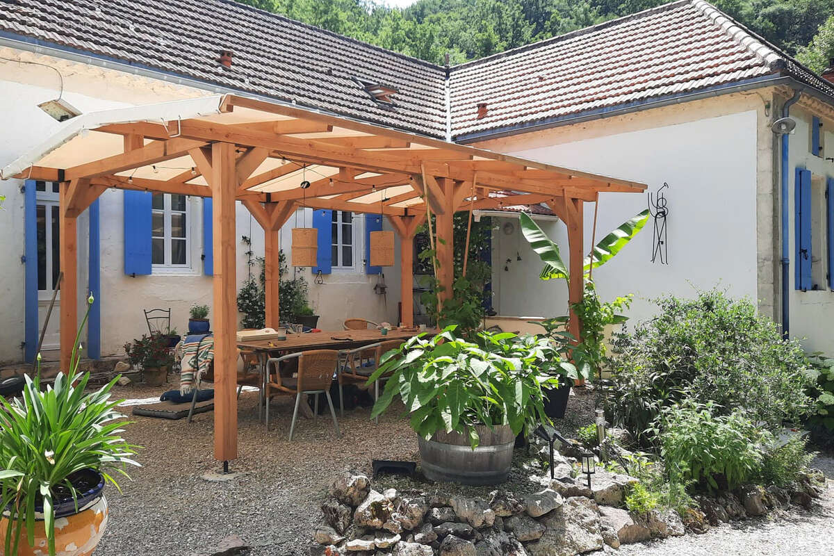 Maison à ROQUECOR