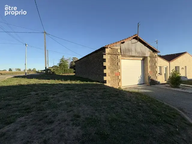 Belle Maison en campagne 108 m2 à 189000€ à Saint Maurice des Noues - photo 9