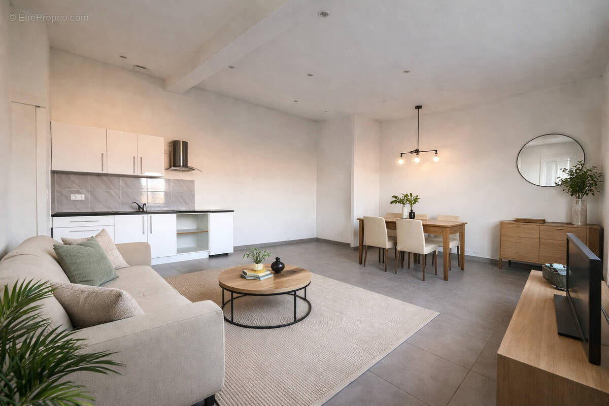 Appartement à PIERREFEU-DU-VAR