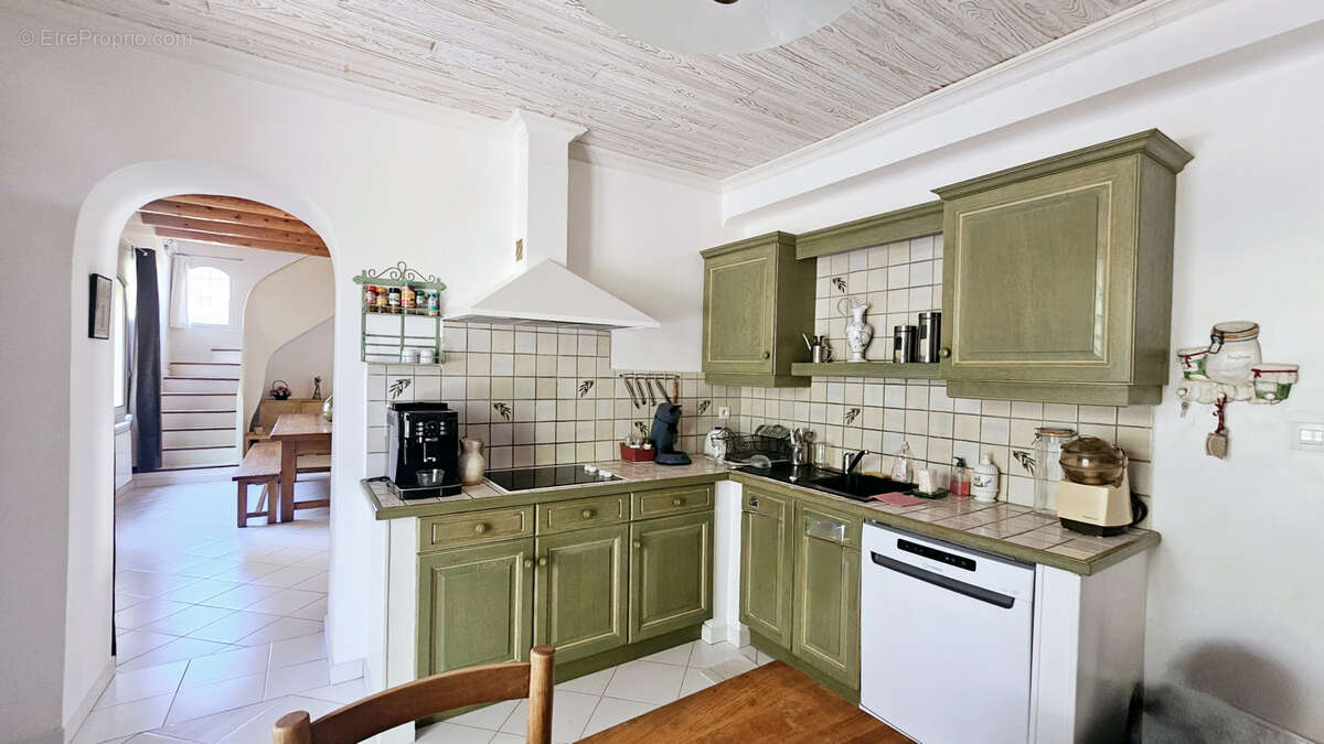 Maison à LA CADIERE-D'AZUR