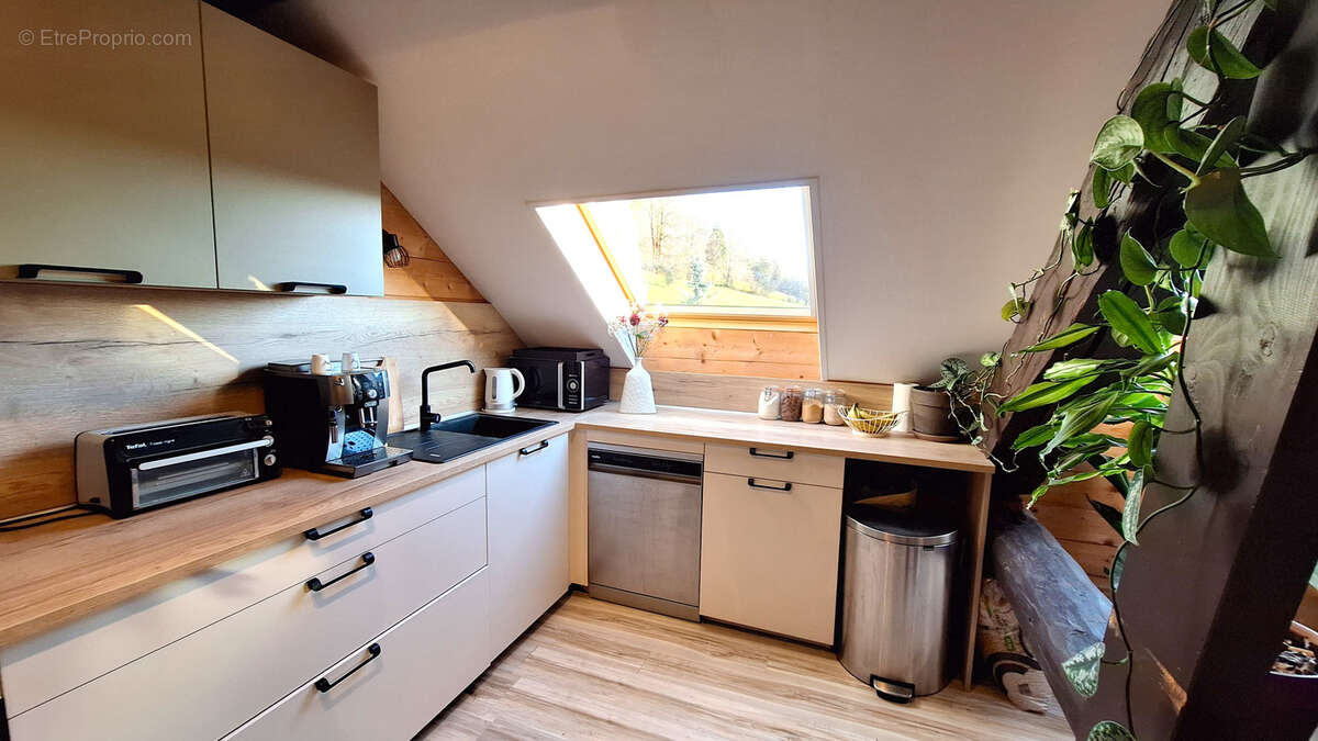 Appartement à REMORAY-BOUJEONS