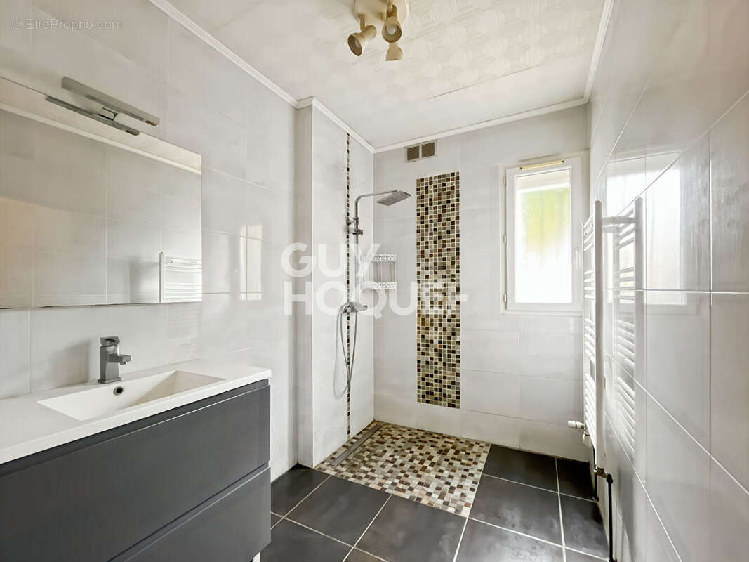 Maison à CHAUMES-EN-BRIE