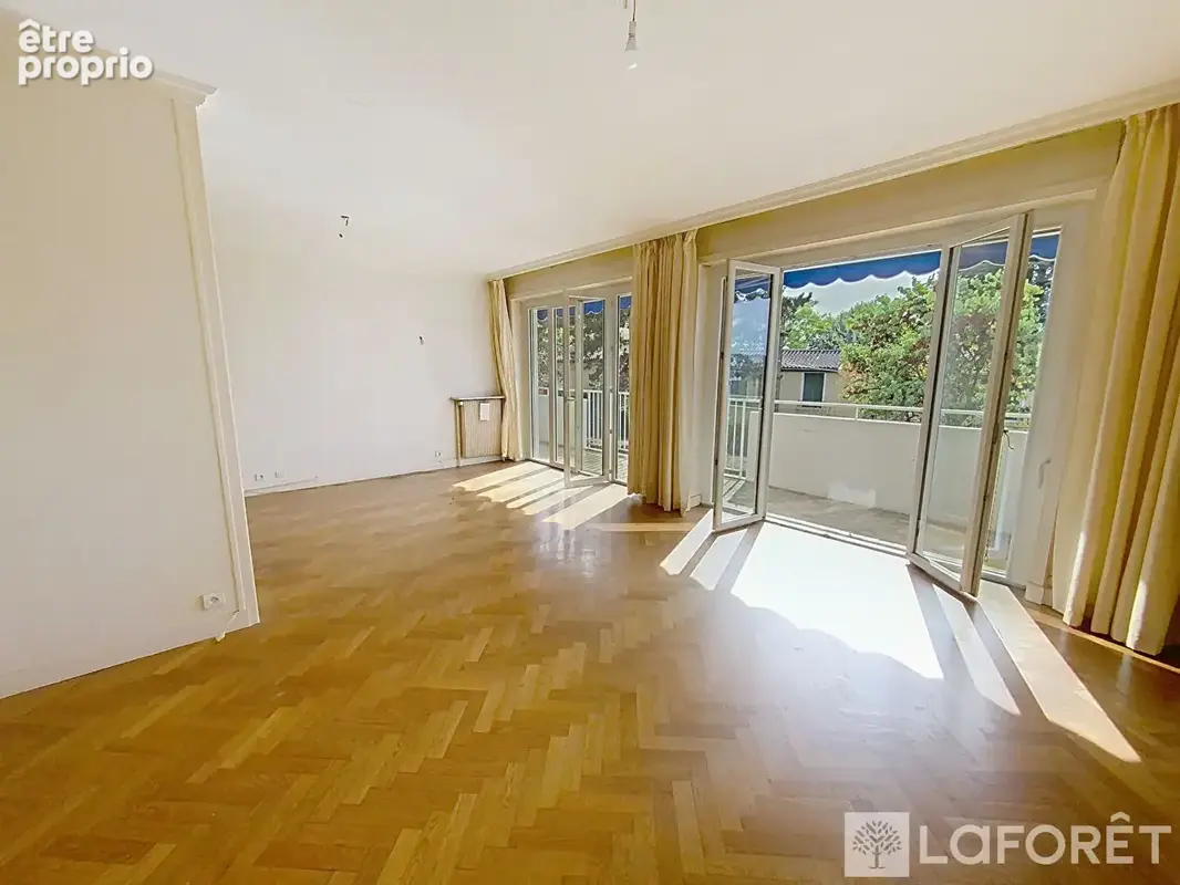Appartement à LYON-4E