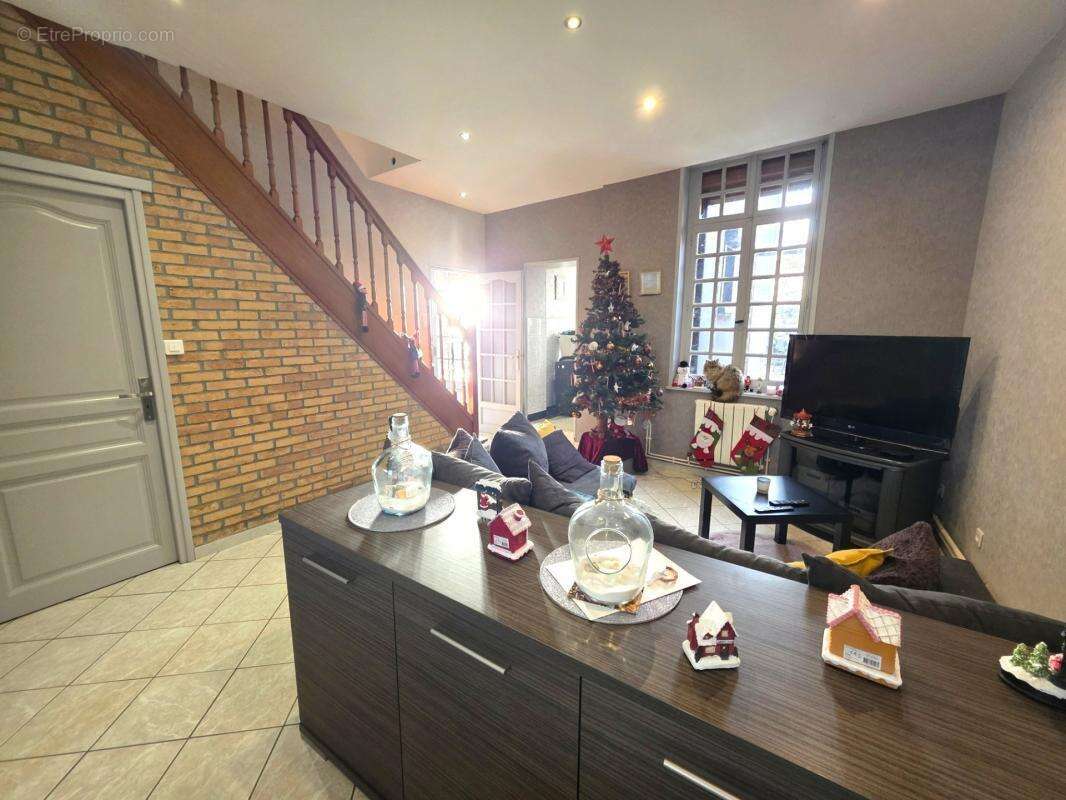 Maison à BEAUMONT-EN-CAMBRESIS