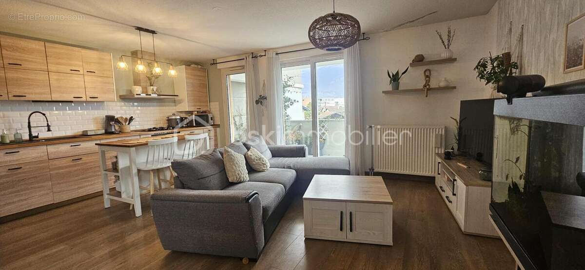 Appartement à ECHIROLLES