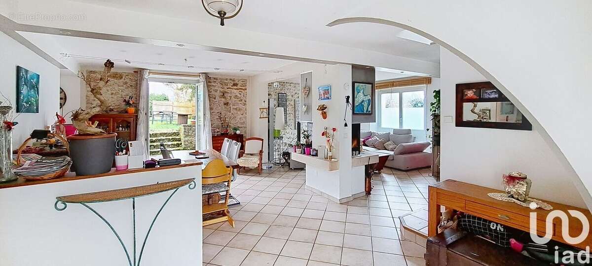 Photo 3 - Maison à CERNY