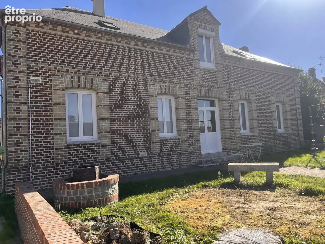 Photo Maison à Saint-Clair-Sur-Epte au prix de 331 000€
