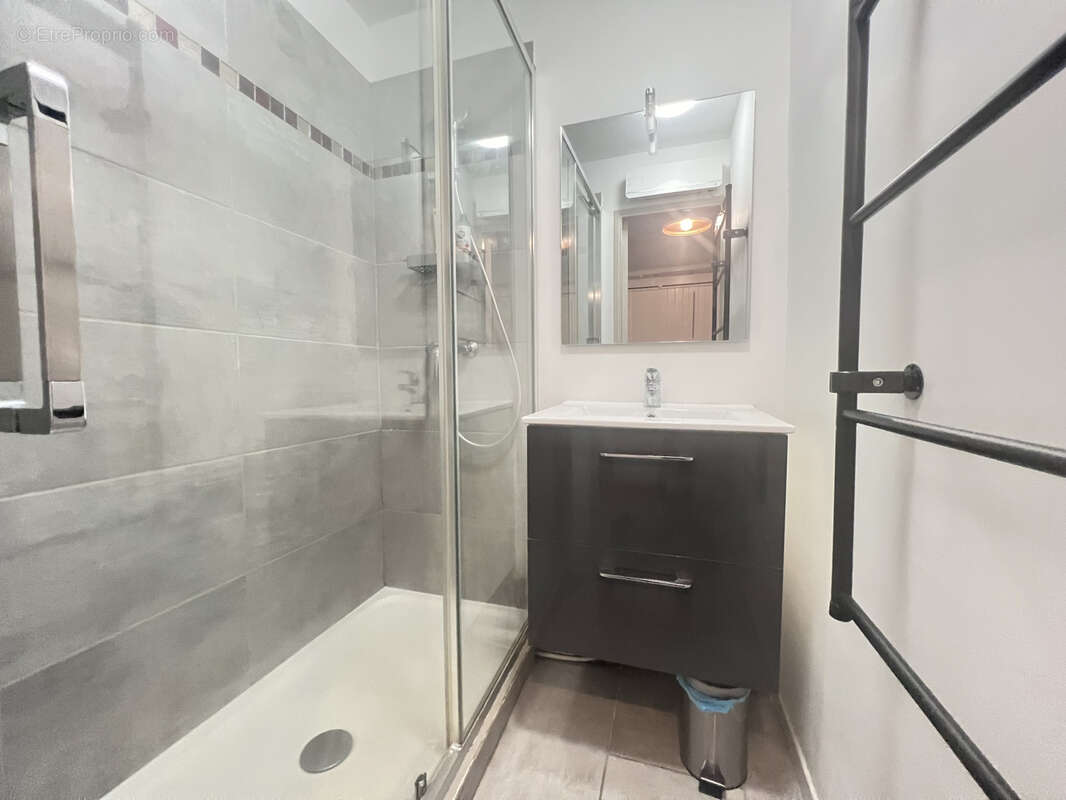 Appartement à HYERES