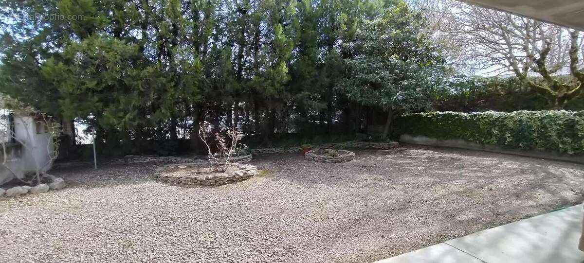 Photo 6 - Maison à PERNES-LES-FONTAINES